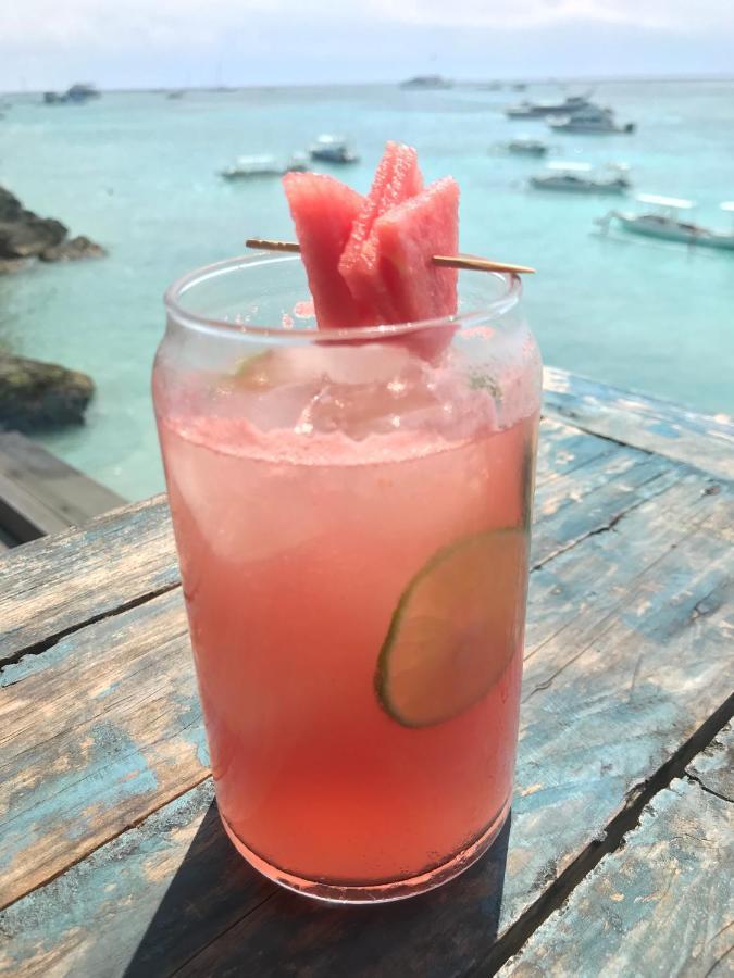Playgrounds Wave Lodge Lembongan Экстерьер фото
